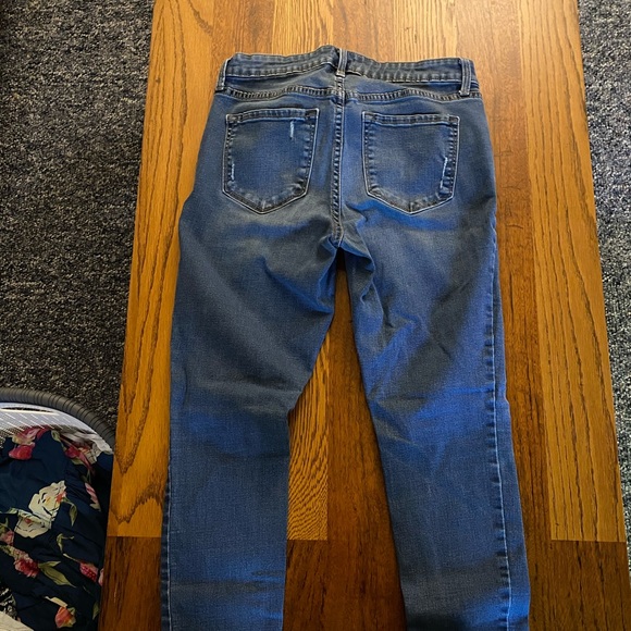 Mid Rise Ripped Skinny Jeans - Picture 2 of 3